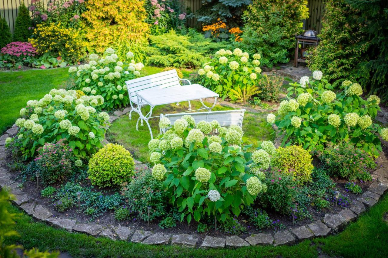 Garden Camping Tallinn Eksteriør bilde